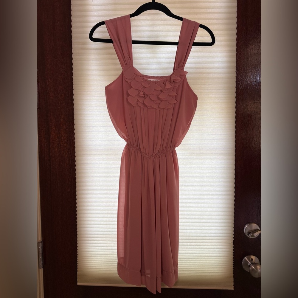 Chic Sleeveless Pink Dress Size Medium